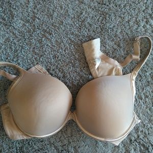 Cacique Smooth Boost Plunge Bra 44D